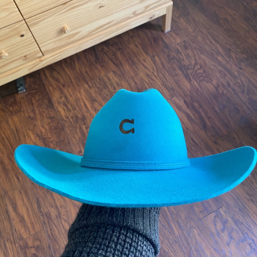 Charlie 1 horse turquoise hat